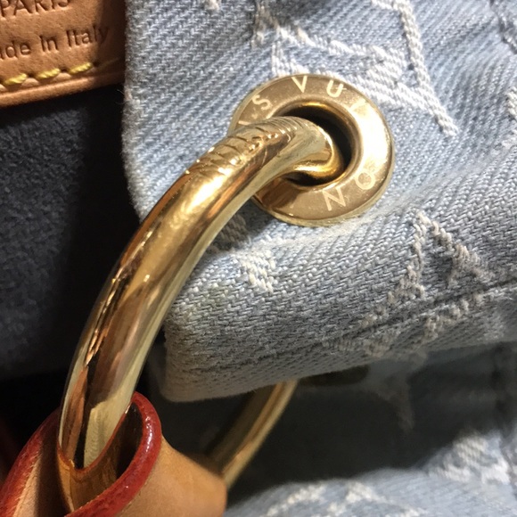 ๐โจ AUTHENTIC โจ๐ DENIM Louis Vuitton XL Denim Hobo Bag RARE - Picture 8 of 16